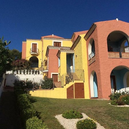 Residenza Il Melograno Villa Budoni Esterno foto
