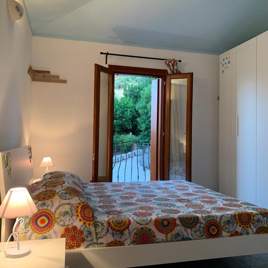 Residenza Il Melograno Villa Budoni Esterno foto