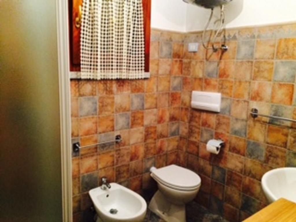 Residenza Il Melograno Villa Budoni Esterno foto