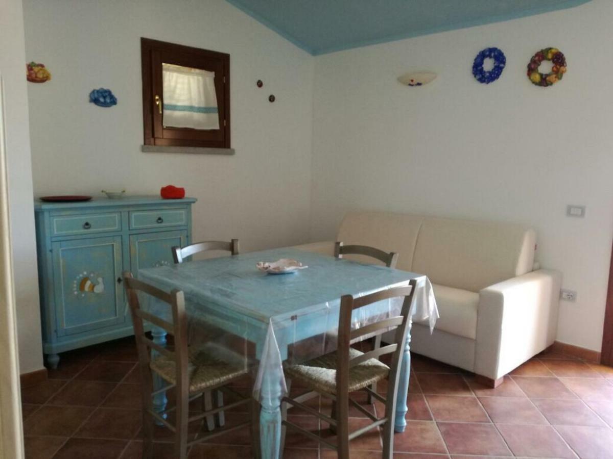 Residenza Il Melograno Villa Budoni Esterno foto
